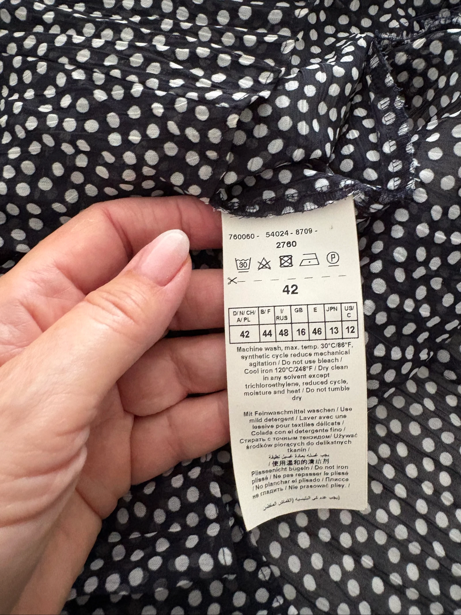 Blusa Gerry Weber negra con lunares y volantes talla 42 – photo 10